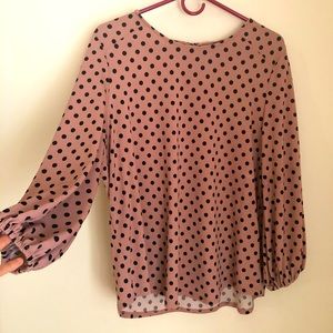 Adrianna Papell mauve blouse with black dots